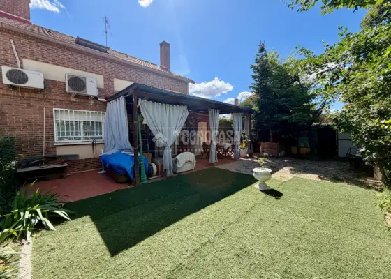 Piso en venta en Villanueva De La Torre - Villanueva De La Torre, 320.000 €, 169 m2, ref. 655878 en Villanueva de la Torre