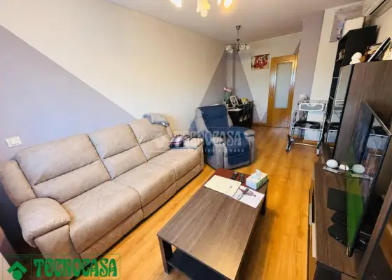 Piso en venta en Villaseca De La Sagra - Villaseca De La Sagra, 180.000 €, 131 m2, ref. 658694 en Villaseca de la Sagra