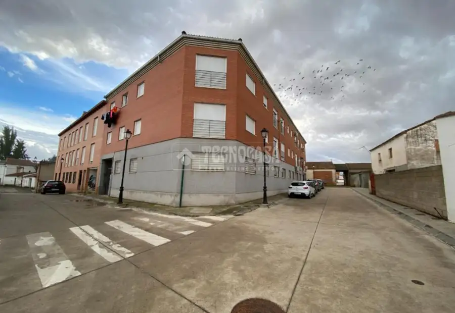 Piso en venta en Yunquera De Henares - Yunquera De Henares, 149.900 €, 111 m2, ref. 627185 en Yunquera de Henares