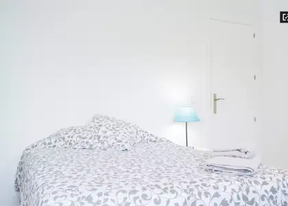 Preciosa habitación en piso compartido en Imperial en Madrid