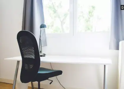 Preciosa habitación en piso compartido en Imperial en Madrid