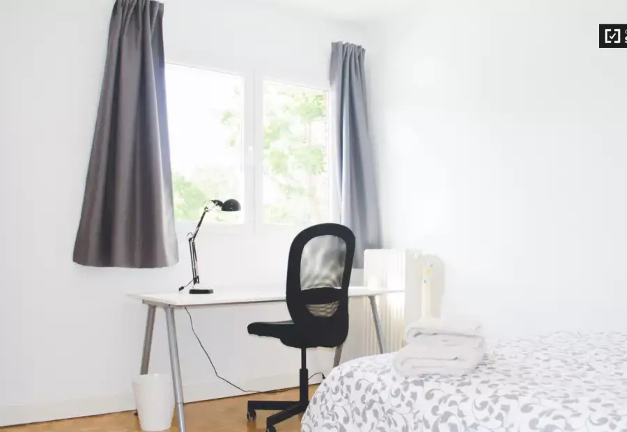 Preciosa habitación en piso compartido en Imperial en Madrid
