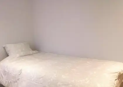 Se alquila habitación en piso compartido de 3 habitaciones en Getafe en Madrid