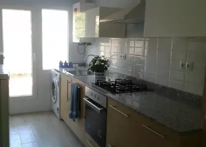 Se alquila habitación en piso compartido de 3 habitaciones en Oviedo. en Oviedo