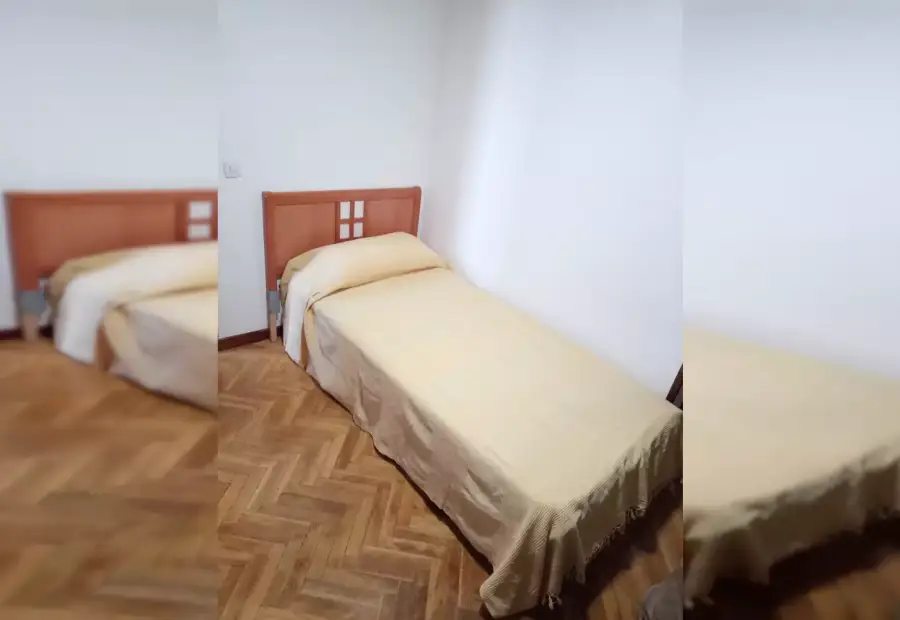 Se alquila habitación en piso compartido de 3 habitaciones en Rosas en Madrid