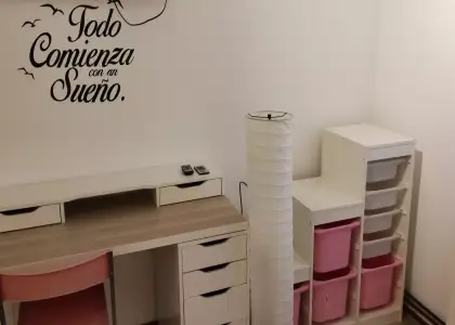 Se alquila habitación en piso compartido de 3 habitaciones en Santander, gastos incluidos en Santander
