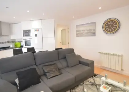 Se alquila habitación en piso compartido de 3 habitaciones en Santander. en Santander