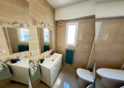 Se alquila habitación en piso compartido de 4 habitaciones en Santa Rita, todos los gastos incluidos. en Almería