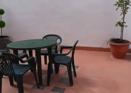 Se alquila habitación en piso compartido de 4 habitaciones en Zaragoza, solo chicas en Zaragoza