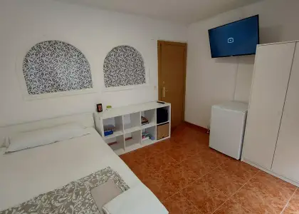 Se alquila habitación en piso compartido de 4 habitaciones en Zaragoza, solo estudiantes en Zaragoza