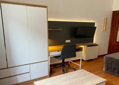 Se alquila habitación en piso compartido de 5 habitaciones en Salamanca. en Salamanca