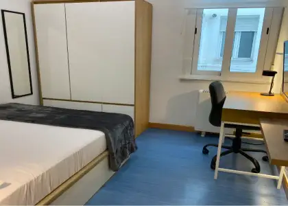 Se alquila habitación en piso compartido de 5 habitaciones en Salamanca en Salamanca