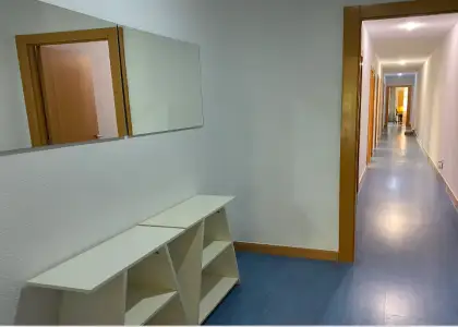 Se alquila habitación en piso compartido de 5 habitaciones en Salamanca en Salamanca