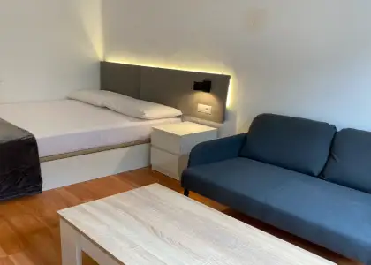 Se alquila habitación en piso compartido de 5 habitaciones en Salamanca. en Salamanca