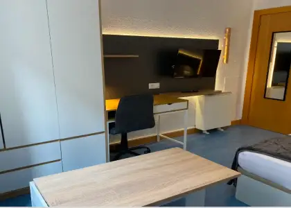 Se alquila habitación en piso compartido de 5 habitaciones en Salamanca en Salamanca