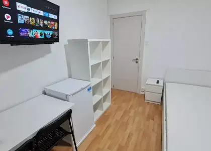 Se alquila habitación en piso compartido de 5 habitaciones en Zaragoza, solo estudiantes en Zaragoza