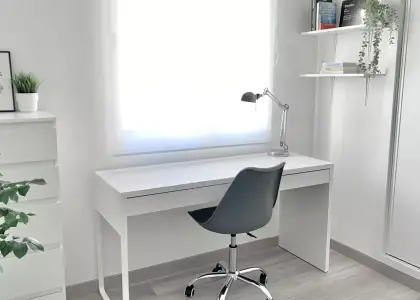 Se alquila habitación en piso compartido de 6 habitaciones en Murcia, no se admiten parejas. en Murcia