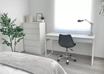 Se alquila habitación en piso compartido de 6 habitaciones en Murcia, no se admiten parejas. en Murcia