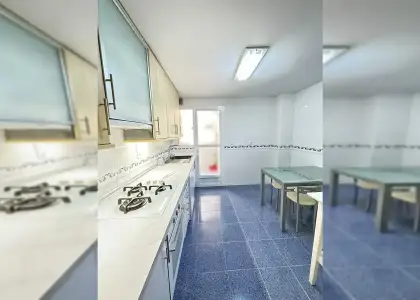 Se alquila habitación en piso compartido en Almería en Almería