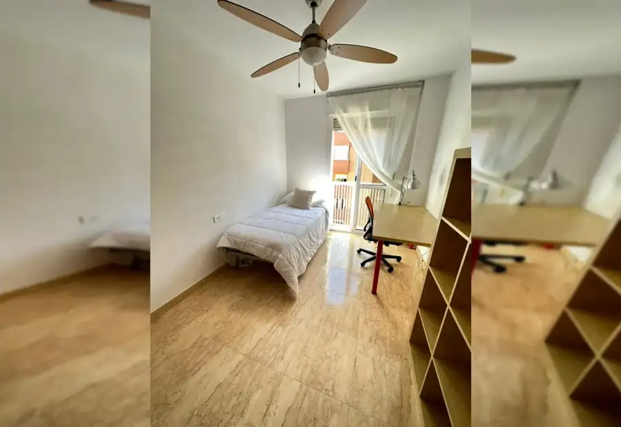 Se alquila habitación en piso compartido en Almería en Almería