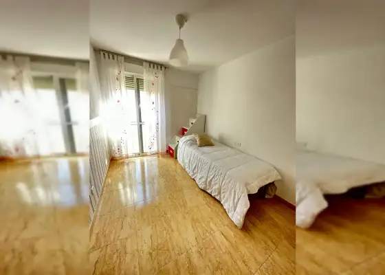 Se alquila habitación en piso compartido en Almería