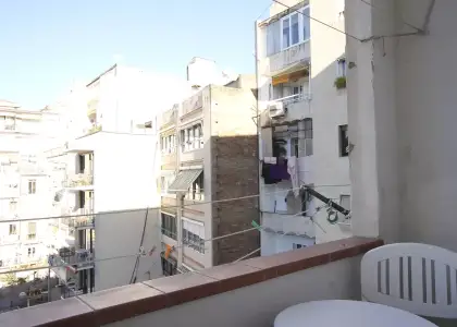 Se alquila habitación en piso compartido en Barcelona en Barcelona