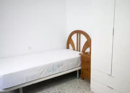 Se alquila habitación en piso compartido en Córdoba en Córdoba