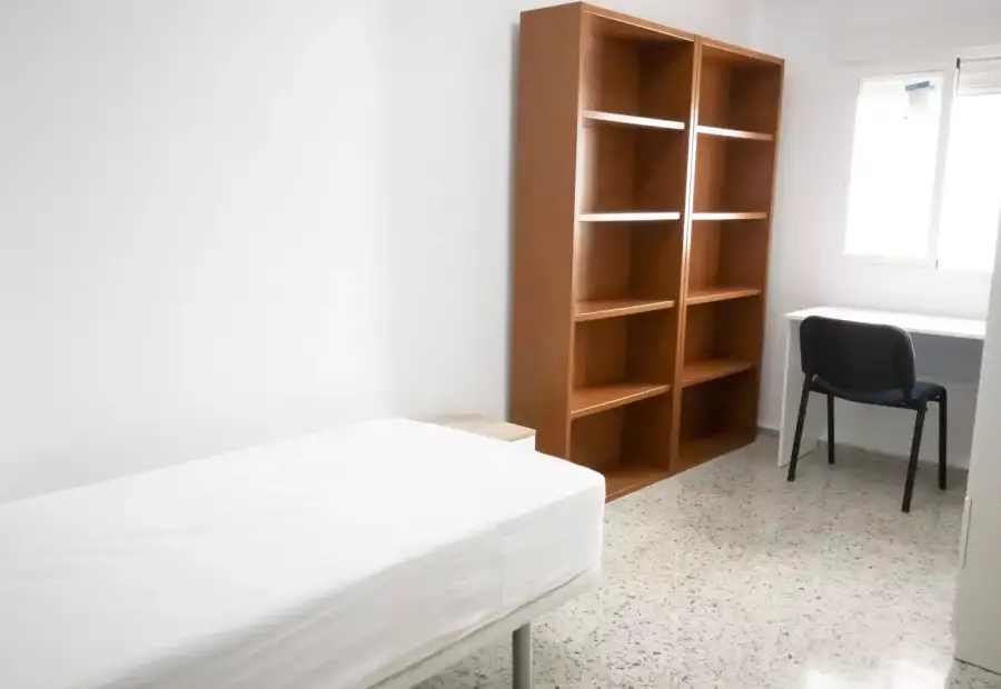 Se alquila habitación en piso compartido en Córdoba en Córdoba