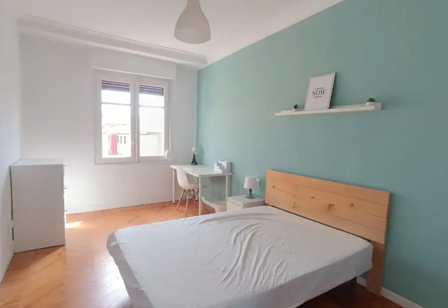 Se alquila habitación en piso compartido en Pamplona en Pamplona