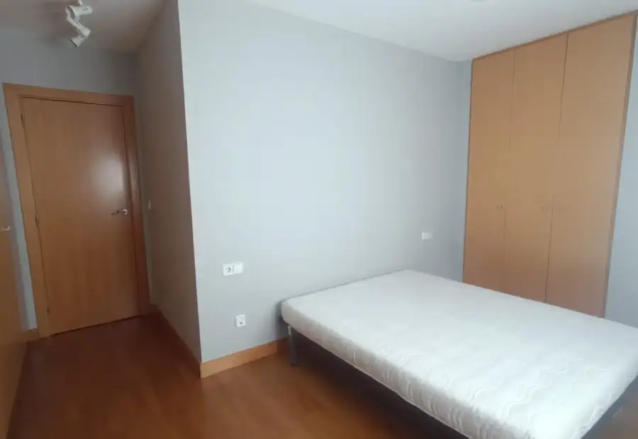Se alquila habitación en piso compartido en Pamplona en Pamplona