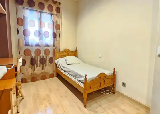 Se alquila habitación en piso compartido en Toledo