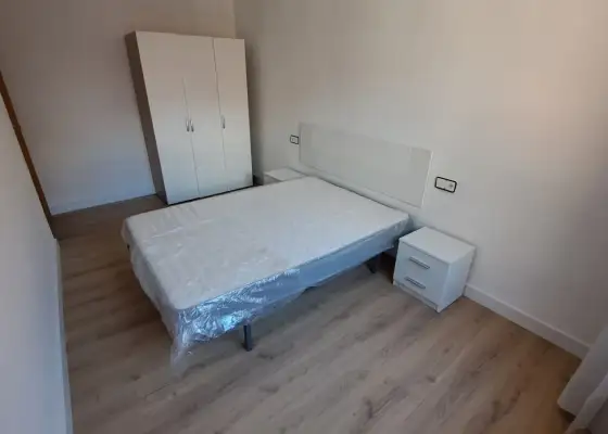 Se alquila habitación en piso compartido en Toledo