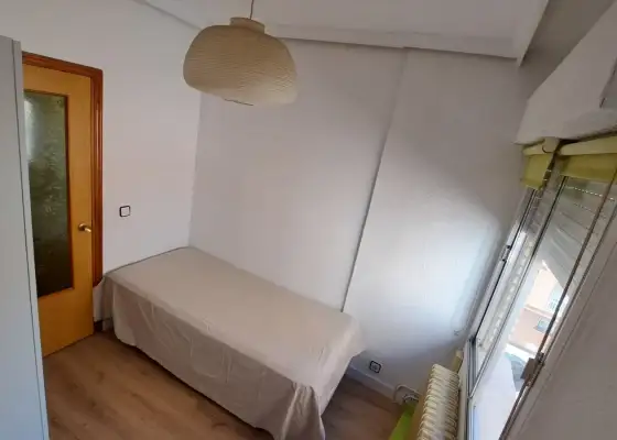 Se alquila habitación en piso compartido en Toledo
