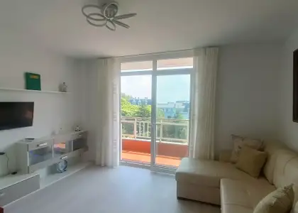Se alquila habitación en piso de 3 habitaciones en Santander en Santander