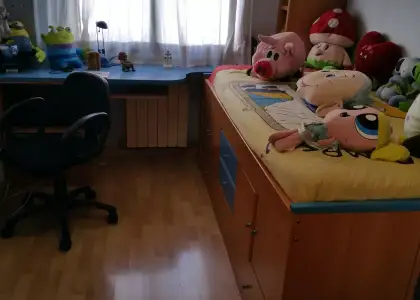 Se alquila habitación en piso de 4 habitaciones en Zaragoza en Zaragoza