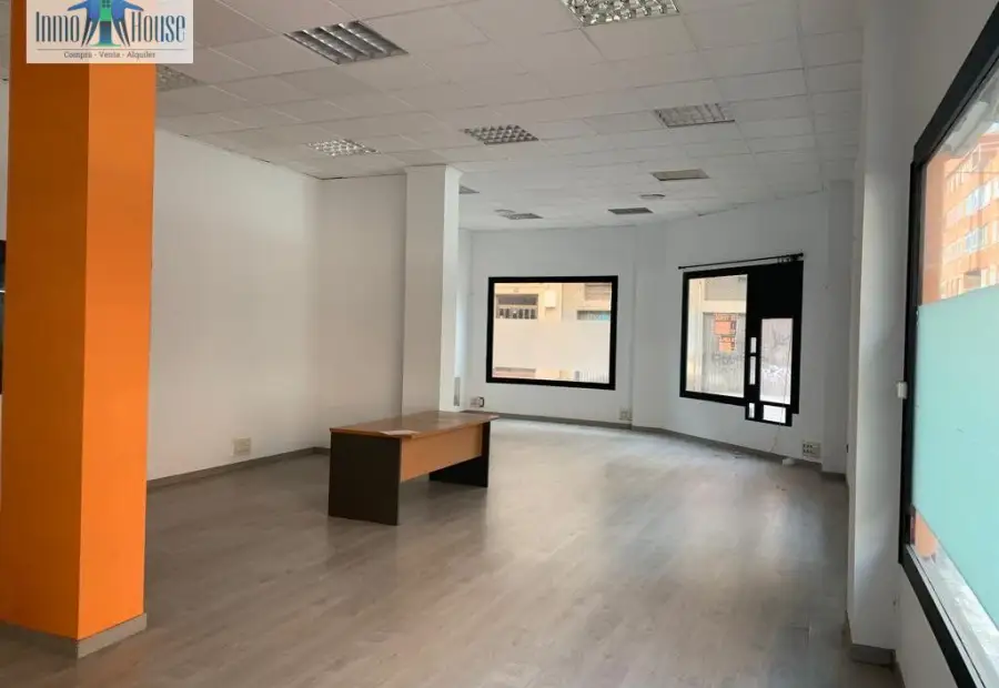 Se alquila o vende local en Albacete - industria en Albacete