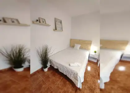 Se alquilan habitaciones en apartamento de 5 habitaciones en Parque De Juan De Austria en Valladolid