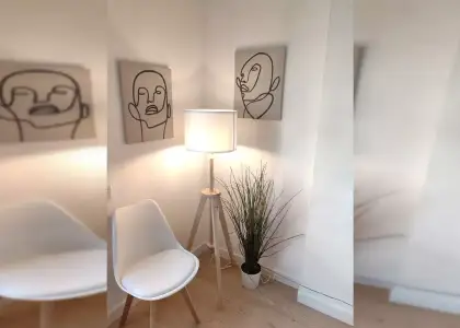 Se alquilan habitaciones en apartamento de 5 habitaciones en Parque De Juan De Austria en Valladolid