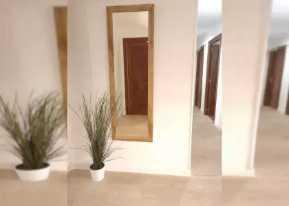Se alquilan habitaciones en apartamento de 5 habitaciones en Parque De Juan De Austria en Valladolid