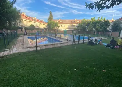 Se vende adosado en vereda de jaen en Albacete