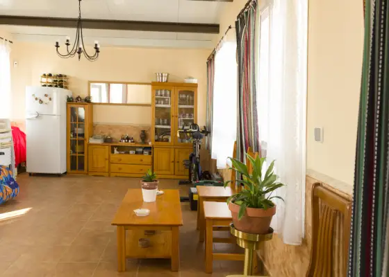 Se vende casa con local comercial a escasos metros del centro en Manzanares