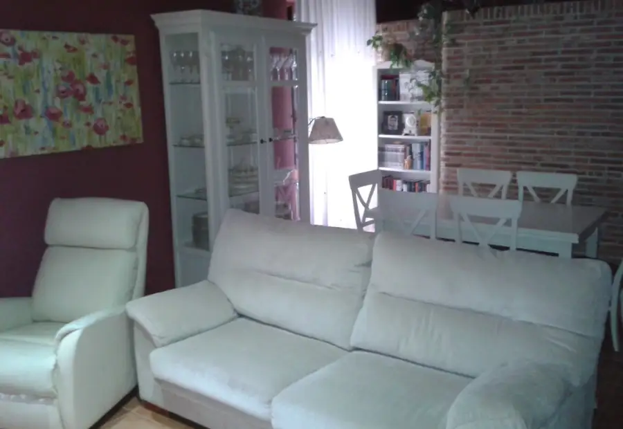 Se vende casa de tres dormitorios en zona centro en Manzanares