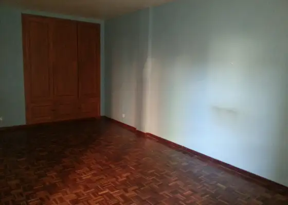 Se vende casa para derribo en el centro en Manzanares