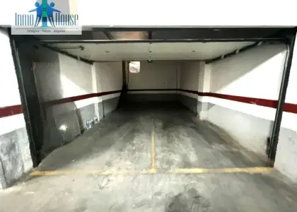 Se vende local comercial con garaje - zona semicentro _ feria en Albacete