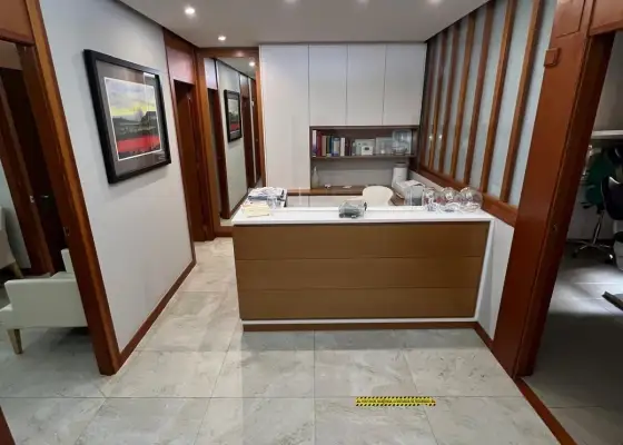 Se vende piso centrico con Plaza de Garaje ----- en Albacete