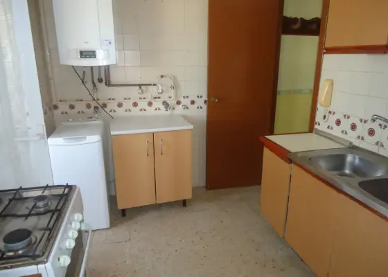 Se vende piso de cuatro dormitorios en zona nuevo Manzanares