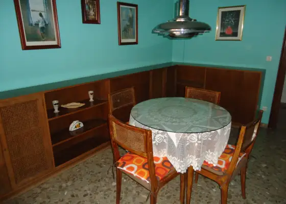 Se vende piso en buen estado de tres dormitorios en zona centro en Manzanares