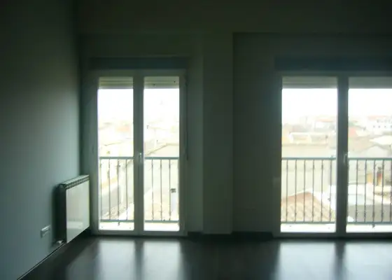 se vende piso nuevo duplex muy luminoso en Manzanares