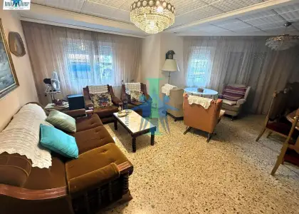 Se vende piso semicentro Calle Maria Marin / Rosario en Albacete