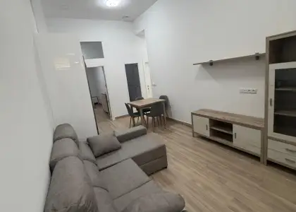 Se vende piso zona semicentro - deposito del sol en Albacete